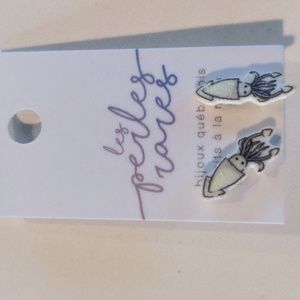 Cute squid earrings NWT